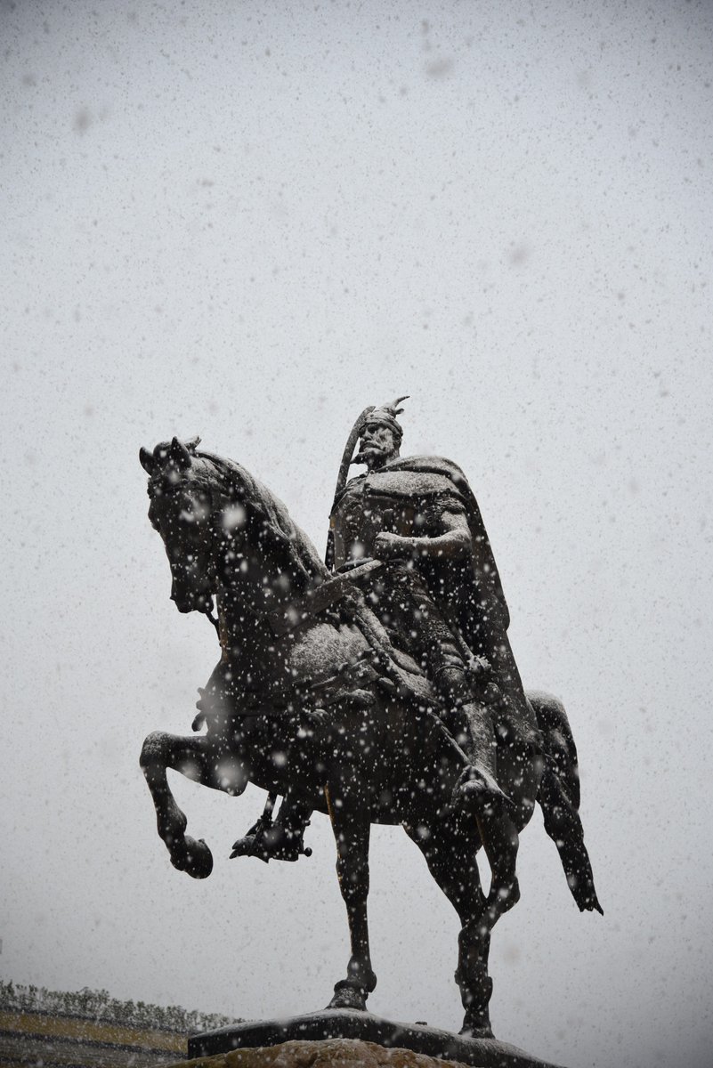 erionveliaj's tweet photo. Foto e ditës 🇦🇱❄️☃️🌨️ https://t.co/SZdAiBUvMe
