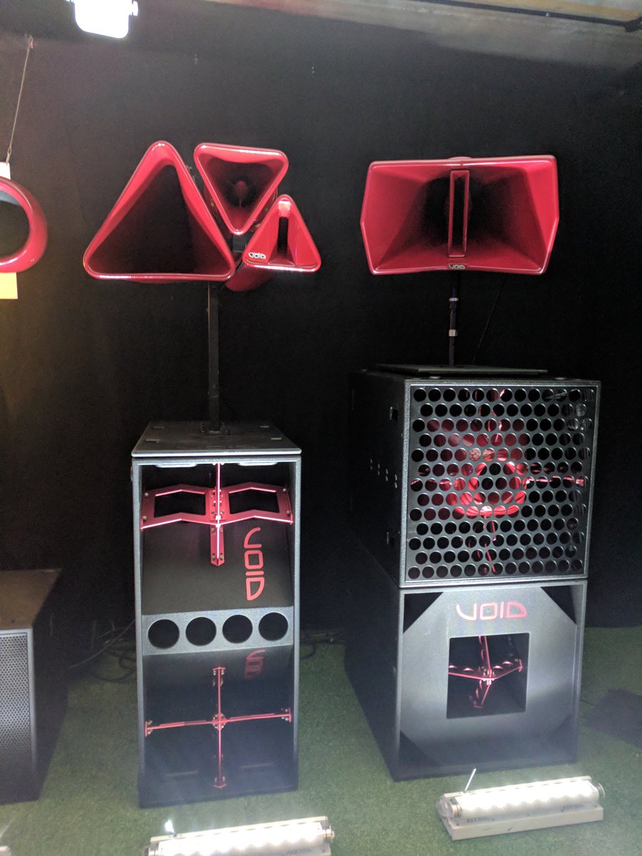 RMSAudioVisual's tweet photo. A great demo with the guys from @VoidAcoustics at @BatminkLtd 

Cheers for day guys and thanks for the hoddies. Finally 😁 https://t.co/arD1osfvj1