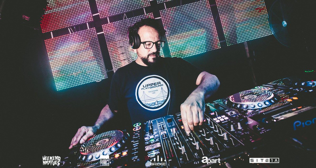 NEXT FRIDAY: We have the privilege of hosting one of house music's legends, Mark Farina, at our new location for BINARY in Central Square, Sonia. Warming things up will be resident cakewalk and co-founder of vyo͞o, Dimitri Diogo! Tix: bit.ly/BINARYMarkFari…