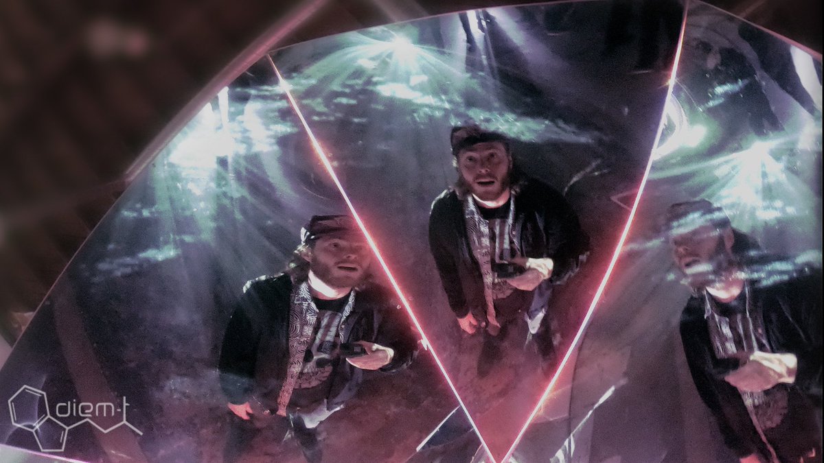 Dj_DiemT's tweet photo. #dirtydena #dirtydenaproductions #aftereffects #adobe #diemtvisuals #cantstop #wontstop  #graphicdesign #motiondesign #visualdesign #vfx #diemt #cinema4d #3danimation #graphicdesign #motionlovers #DjdiemT #visualeffects #3dmodeling #3dDesign #3dArt #virtualeffects #DigitalDesign https://t.co/wcS2MMrXjr