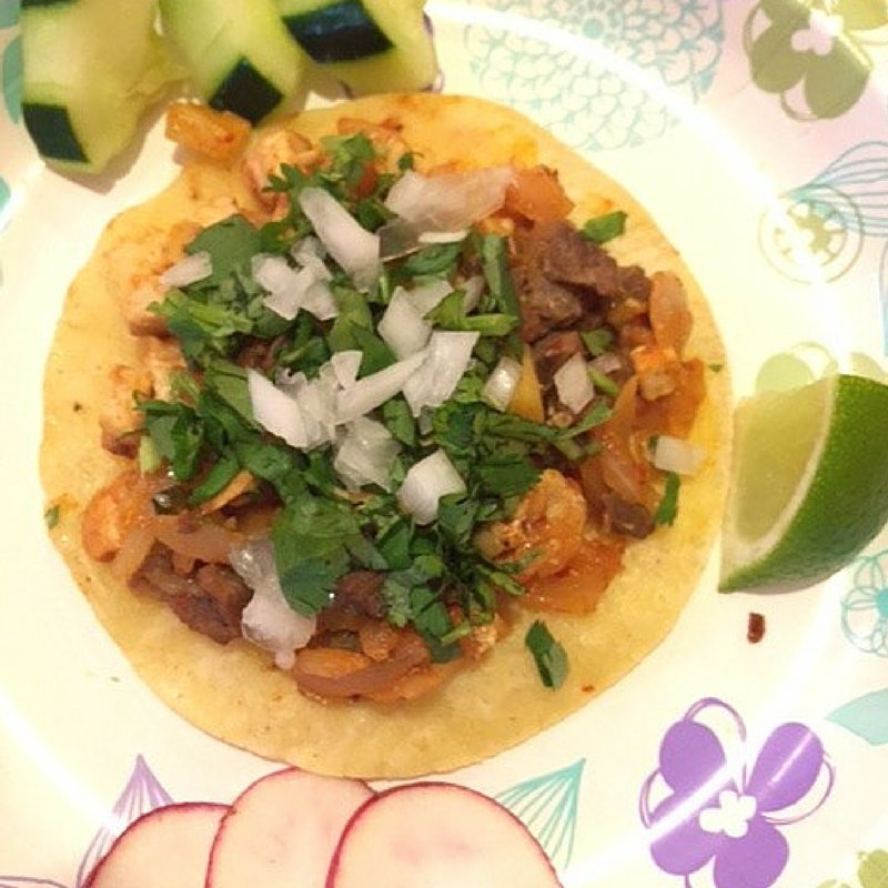 tacoschilangodc's tweet image. My favorite tacos! #TacoselChilangoDc #delicious #mexicanfood #tacosarelife #veggietacos #vegan #veganfood #food #instagood #insfood #taco #veganfoodporn #dinner #healthy #healthyeating #chickentacos #tacolover #ilovetacos #tacos4life #instafood #TacoTuesday #Tuesdaythoughts