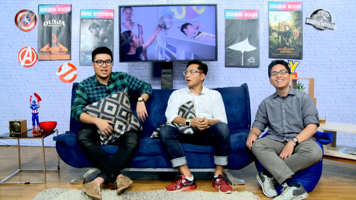 MovieFreakBTV's tweet photo. Smart viewers, nonton @bang_erick @ludorickus @andibachtiar ulas #MainMovie #ThePost @ThePostFilm,#SuggestMovie #PeterRabbitMovie @BeatrixPotter,#ComingSoonMovie #MataDewaTheMovie @matadewamovie! #moviereview #moviereviews #movienews #FforFearlessFebruary https://t.co/QeEMUxXv8p https://t.co/81QjYm44Ug