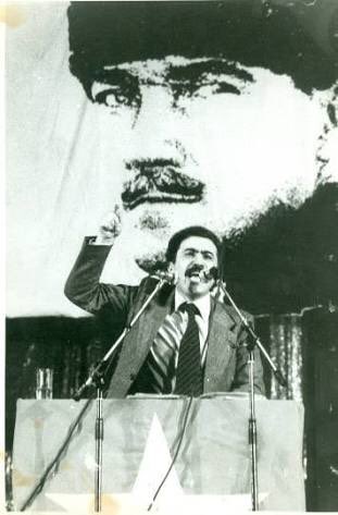 Hayatını Türkiye’nin bağımsızlık mücadelesine adamış lider! 
Türkiye’nin Cumhurbaşkanı adayı 
Doğu Perinçek 
#PerinçekeSoruyorum