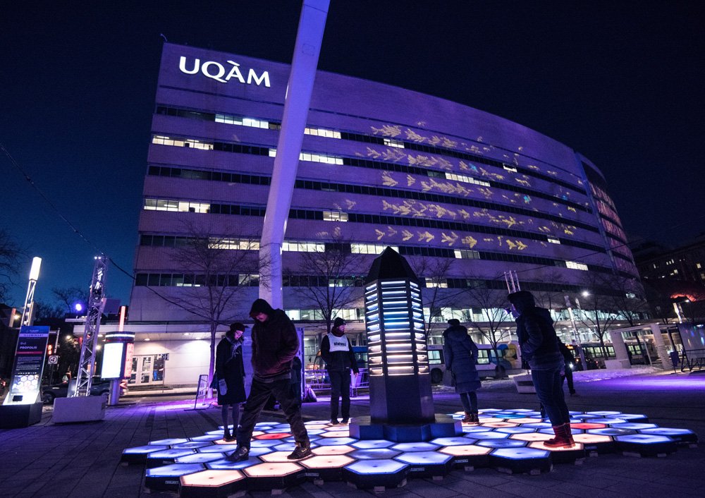 UQAM's tweet image. #NuitBlancheMTL 
✨Préparez-vous à une nuit festive sur le campus de l'#UQAM!✨ 
Rdv le 3 mars, dès 20 h.
@NuitblancheMTL @MTLenLumiere @GaleriedelUQAM @ProjetPropolis @centrededesign #UQAM #illuminart @QDS_MTL
actualites.uqam.ca/2018/nuit-blan…