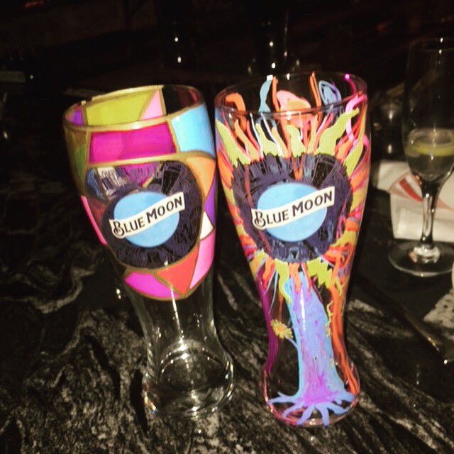 bookers_philly's tweet photo. #RECAP of Blue Moon Paint Night!. We appreciate everyone who attended and special thank you to BLUE MOON for keeping the beer flowing!
#VisitPhilly #Foodie #Philly #PhillyFoodie #whyilovephilly #peopledelphia #phillyfoodporn #Bar #YourLocalBar #bookersrestaurant #Beer #BlueMoon https://t.co/QkrcNTS2fs