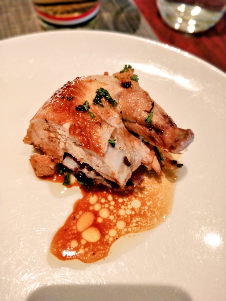 Notconnoisseur's tweet photo. Best dish of the day!!

Roasted Chicken
@westinpune 

#Dinner #Foodies #Tuesday #Lavishdining #LoveFood #Pune https://t.co/uwdZCtvnVL