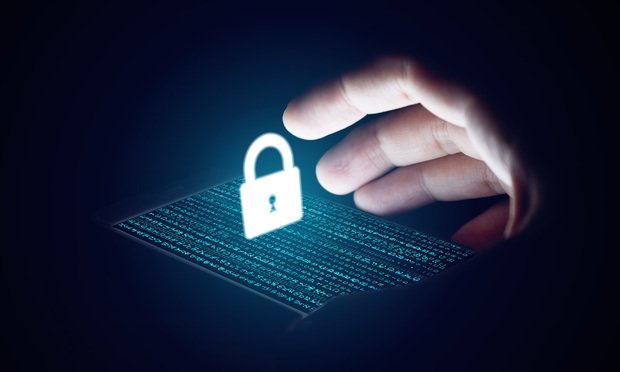 Legaltech_news's tweet photo. PODCAST: What should law firms do to make themselves less vulnerable to cyber attacks? Brian Krebs weighs in: https://t.co/JTUbXUkHCg from #Legalweek18 https://t.co/cuSGXEIgPE