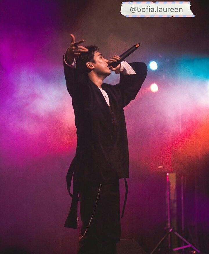 24hopeubounce's tweet photo. RAINBOW JEONGUK ♥

#24K #JEONGUK #24U #24KInPuertoRico #24KinDallas #24KinAtlanta #24KinNYC #24kinUS #kpop #music #rainbow #colours #tour #24kworldtour #rt #PleaseRT https://t.co/Fjv4cO79pq