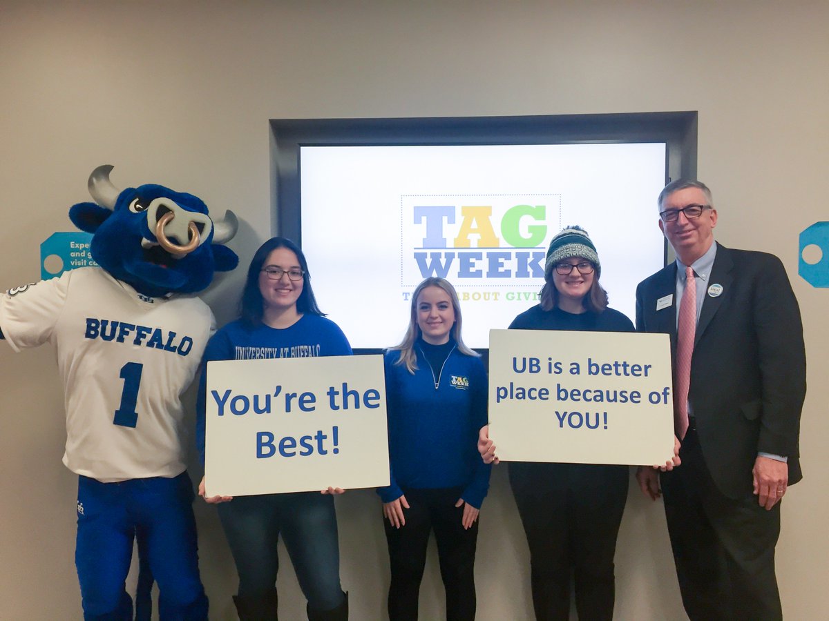 UBStudentExp's tweet photo. Show your #UBThanks! ๐ย Write a thank you note to one of our amazing donors today in Capen or check https://t.co/k604PFMD0Z for more locations this week. #UBuffalo https://t.co/THUNdR5AVv