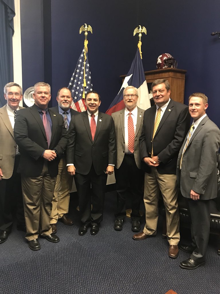 PCGNews's tweet photo. PCG staff &amp; leadership met with @RepCuellar today, thanking him for his support of the Bipartisan Budget Act, which brings #cotton back into Title I of the Farm Bill &amp; addresses many other issues. We appreciate him and his staff! #PCGinDC https://t.co/HpgMOx1p3W