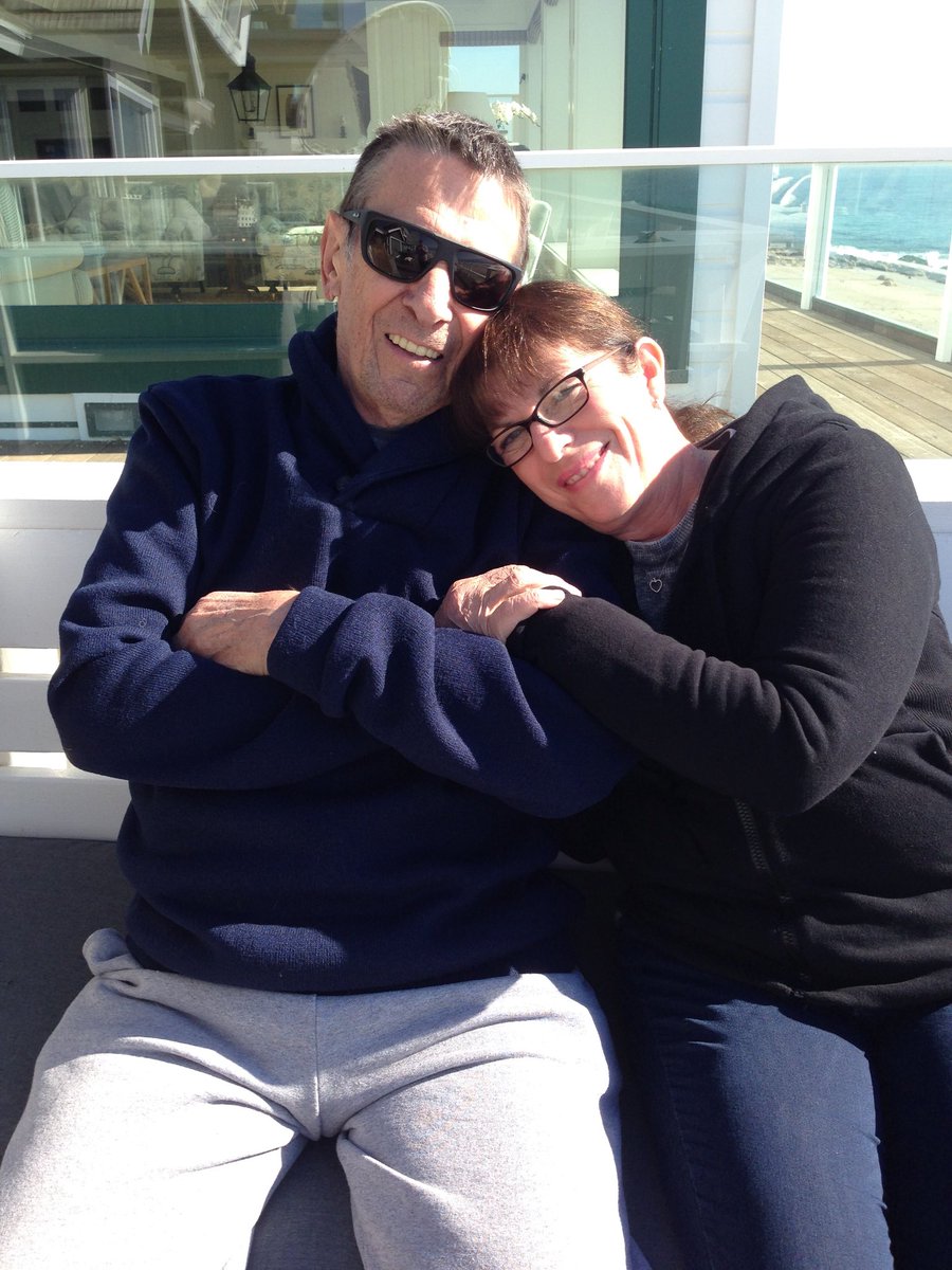 JulieNimoy's tweet photo. Today marks the 3rd Anniversary of my beloved father’s passing. Dad, you are greatly missed. Your strength, wisdom, empathy and love will stay with me forever. You may be gone from sight, but you are always on my mind and in my heart. Love you. https://t.co/vx8yF4NGeB