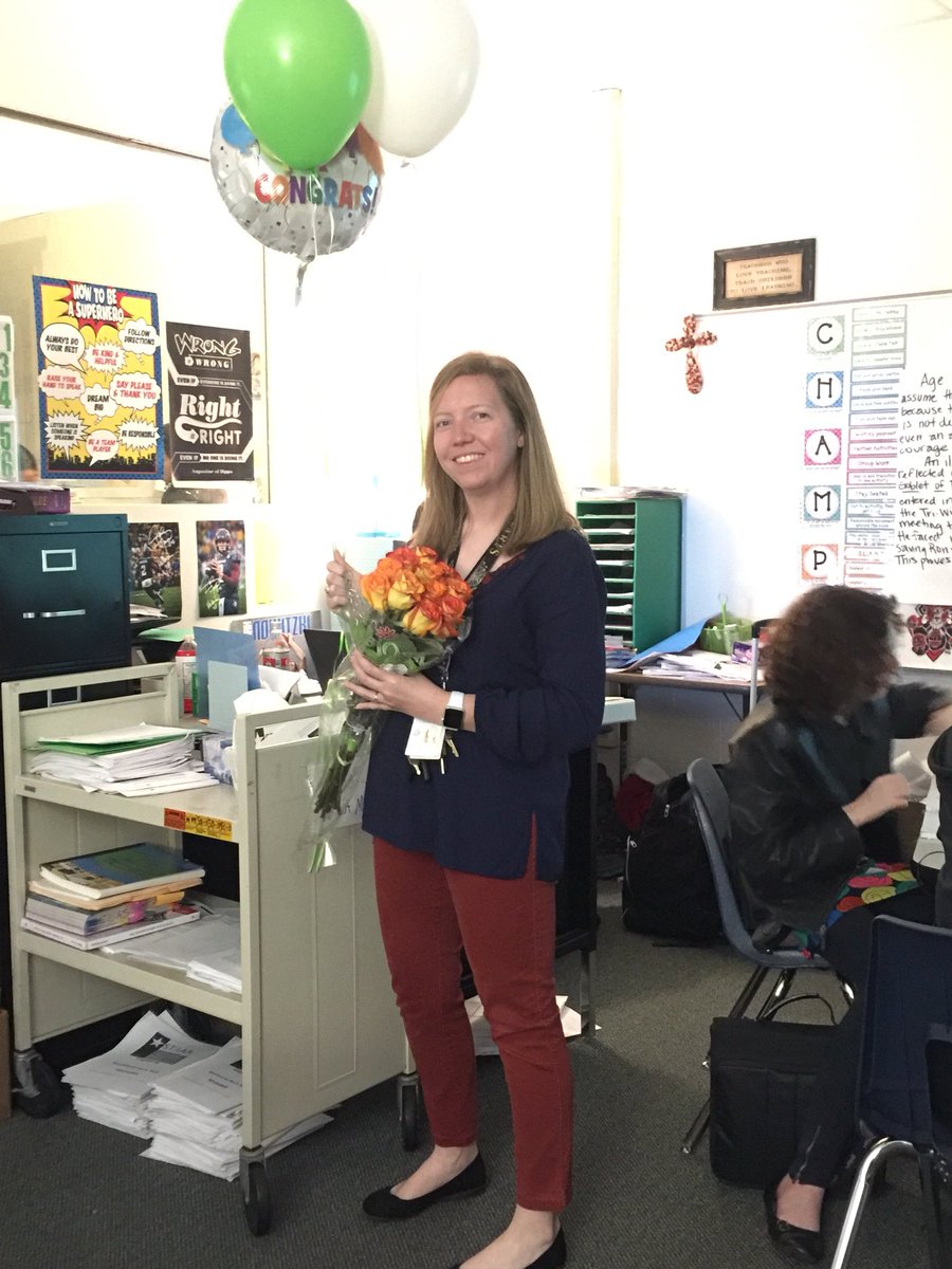 springhigh2020's tweet photo. Congratulations to Coach Hero on receiving Teacher of the Year Award !! 👩🏼‍🏫🎉🦁  @coach_hero https://t.co/65yOmFFQHw