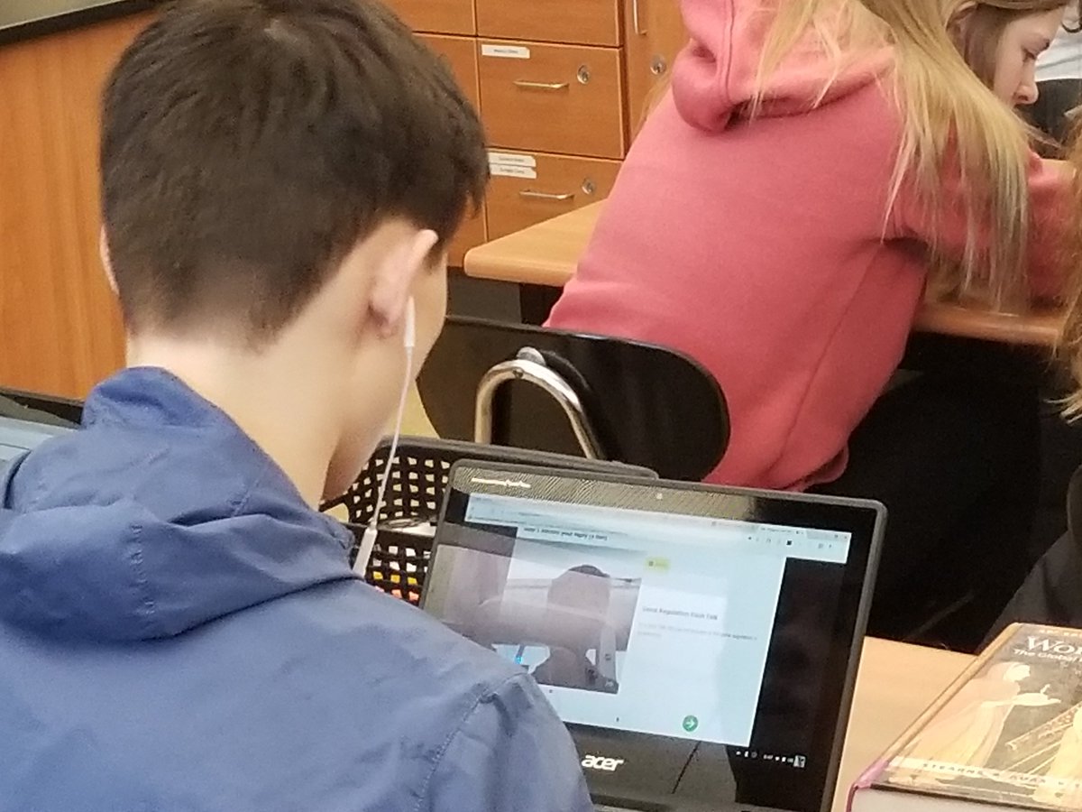 WeRUnion's tweet photo. AP Burris Bio using Flashtalk within Flipgrid to learn from each other about gene regulation.  #Unetworks #UPBL #UWILL https://t.co/FC08HkuncB