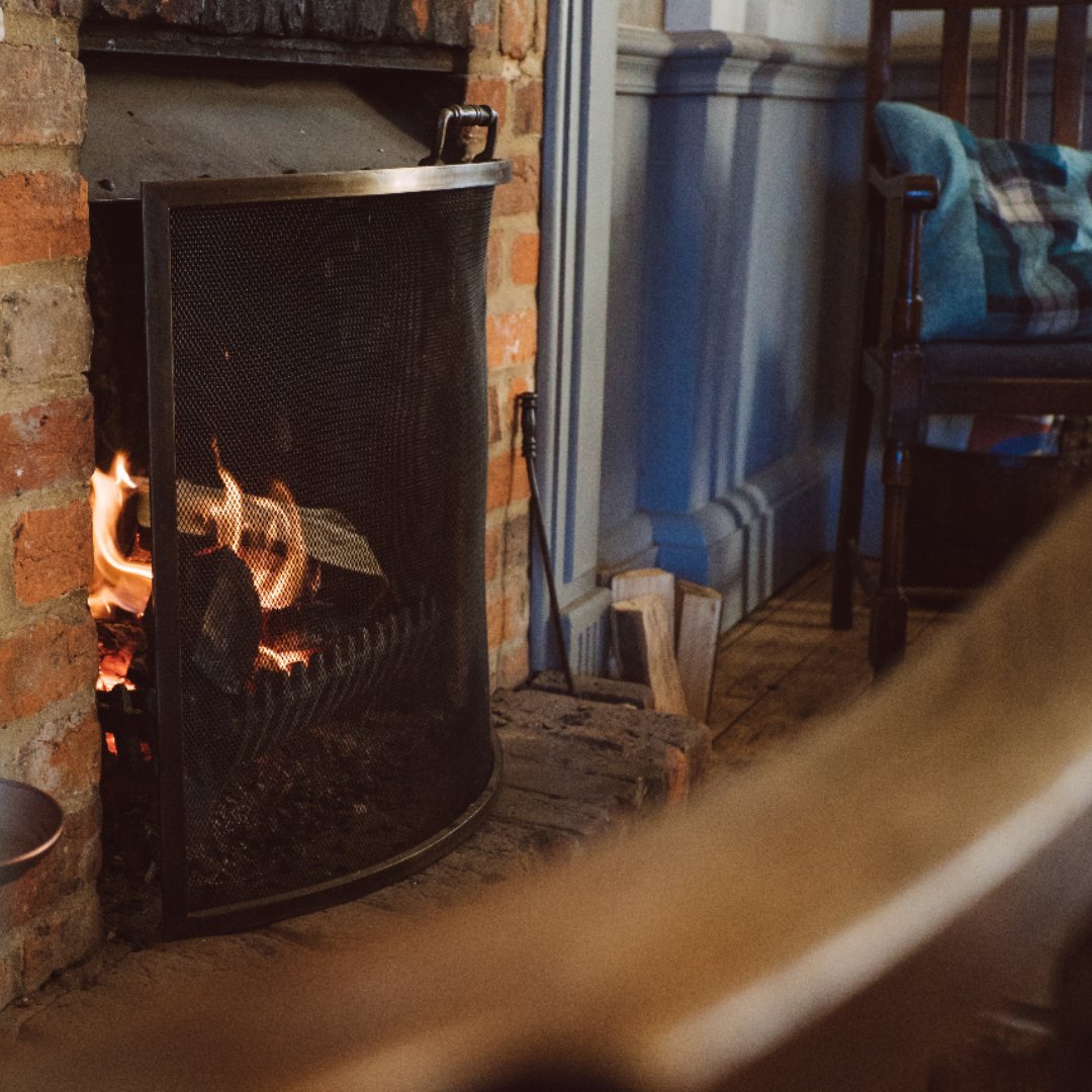 Remember that we are closed today, and back open tomorrow at 12pm. With the snow forecast this week, make sure you get down to The Cyder House Inn and warm up with a glass of wine by our log fire! 🍷❄️

01483 810360 | thecyderhouseinn.co.uk