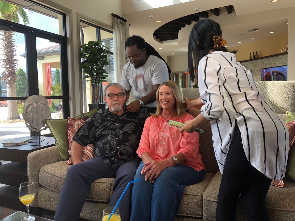 ChappellRoberts's tweet photo. On set today at @FishHawkRanch for a resident testimonial shoot featuring Encore, their new 55+ neighborhood. #FindYourHappyPlace
#NewlandCommunity #FishhawkRanch https://t.co/Rr9GsIae2L