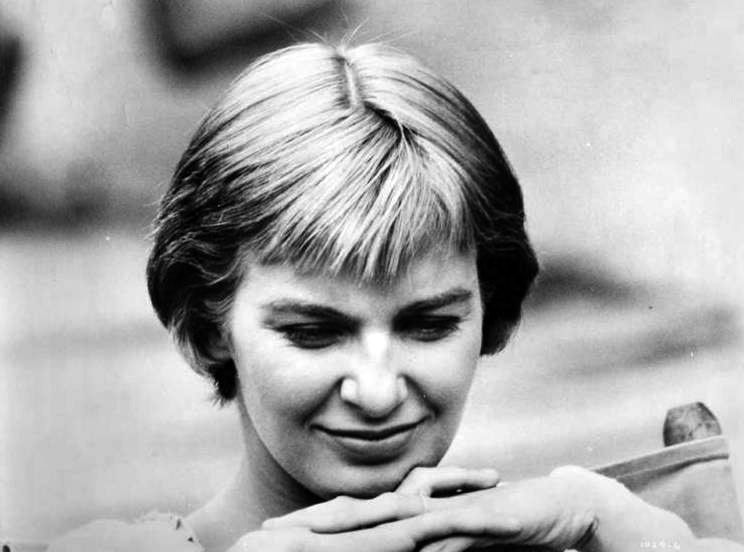 Happy Birthday to the luminous Joanne Woodward. 