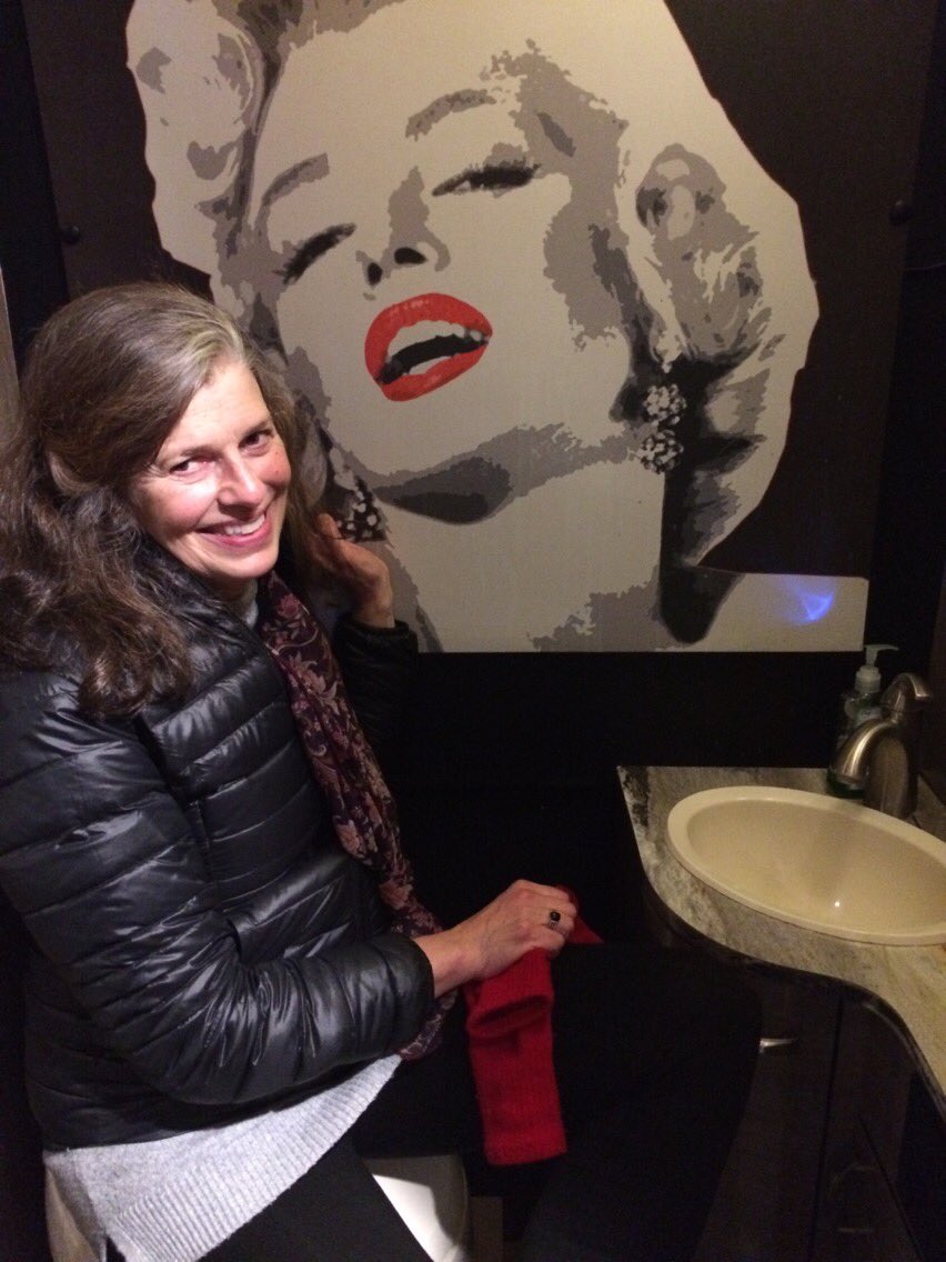 Anne Lindsay tweet media