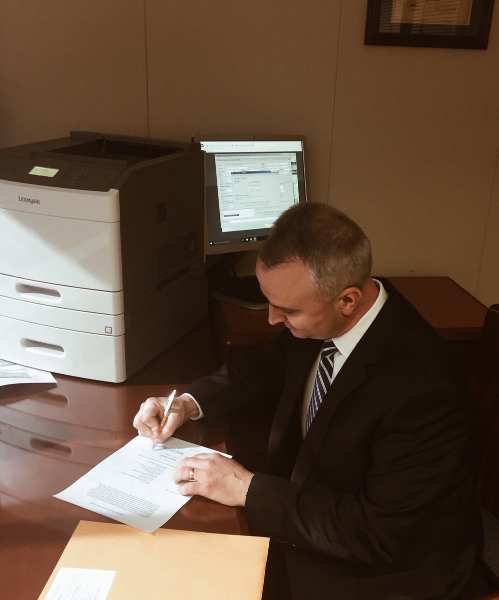 DougRichey's tweet photo. It’s arrived! #FilingDay2018 has formalized my effort to serve my neighbors of the 38th House District.   #Richey2018 #MOLeg https://t.co/2911BRo8rK