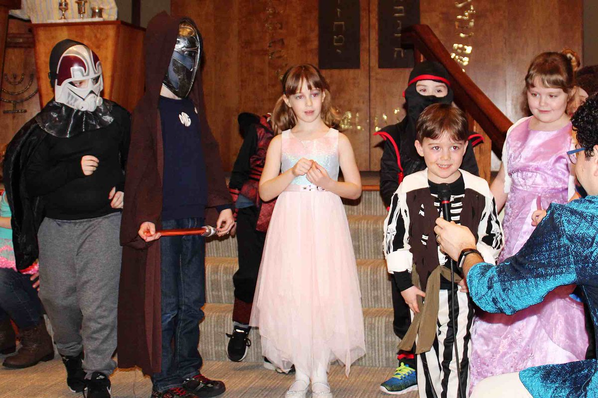 ShalomKy's tweet photo. More Purim Pix https://t.co/BgUylDYqAf
