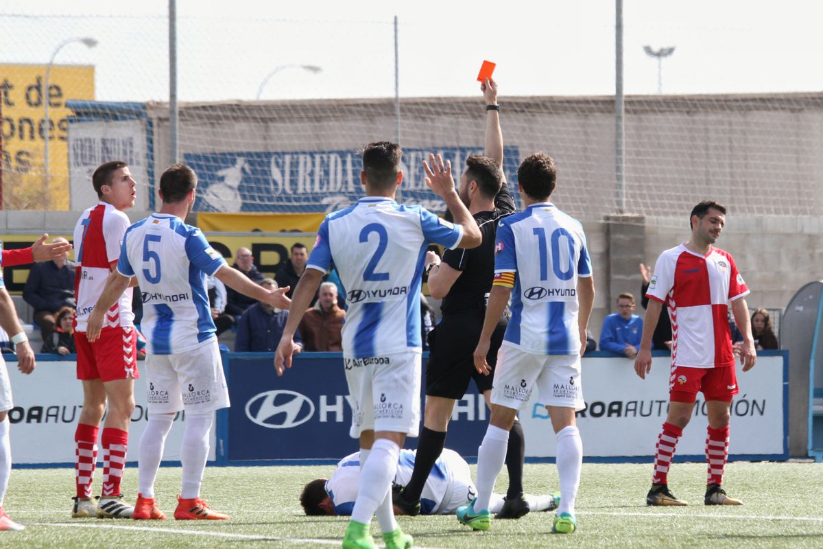 CESabadell's tweet photo. 📊 | 15 anys després, l'equip va tornar a puntuar fora de casa acabant amb nou homes.
Vols saber els altres precedents? ⬇️
#ATBCES #retornCES
👉 https://t.co/d00BgU7vnb 👈 https://t.co/CmjisdFsVM