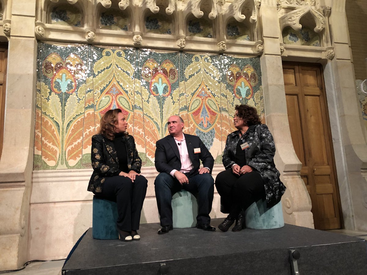 YvetteKanouff's tweet image. @Candi @s_slate90 @JoeCozCisco speaking at Cisco’s  Conncted Womens event at #MWC2018 about #MultiplyTechDiversity