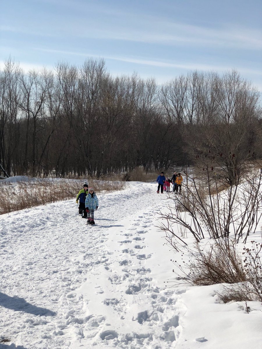 CloverRidgeElem's tweet photo. Learning in Nature! 1st Grade explores the great outdoors with our partnership with the Rapids Lake Wildlife Refuge! #BeautifulClassroom https://t.co/Xktqc9voMa