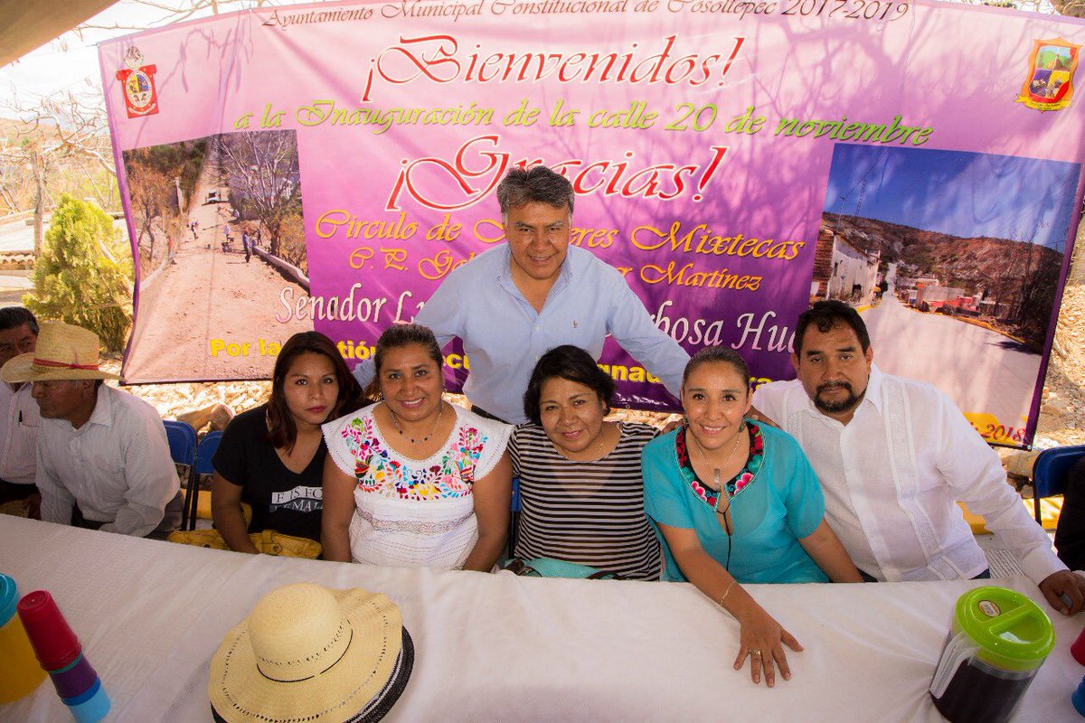 MMixtcas's tweet photo. Las comunidades mixtecas merecemos obras de infraestructura y desarrollo sustentable. Inauguramos obra en #Cosoltepec y todos estamos felices. Gracias @MBarbosaMX y @_Gaby_Salazar https://t.co/D2u0Co4XAl