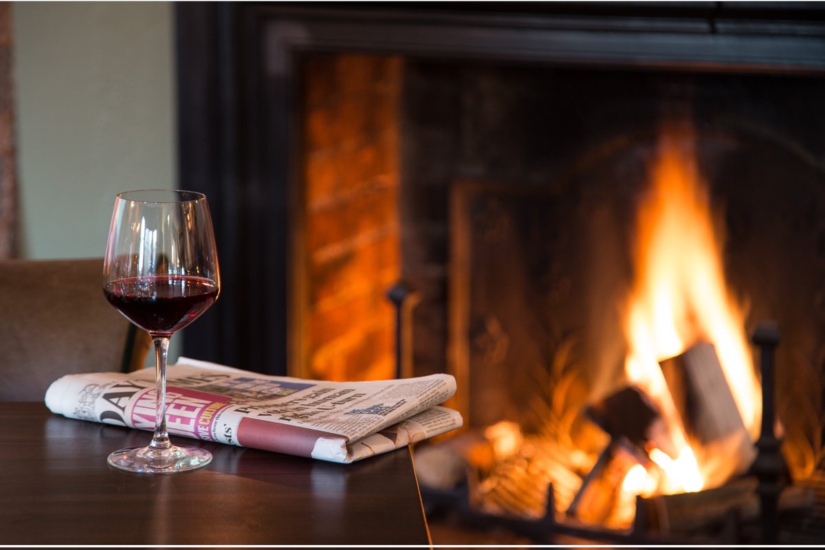 Epicurean_Club's tweet photo. What to do when it's so cold outside that you can't feel your toes? Have a glass (or two) of wine by the fire, of course. 

#winterdoneright #babyitscoldoutside #cosy #hygge #letitsnow #snow #beastfromtheeast #countrysideinn #pubwithrooms #logfire https://t.co/XyxeGQZL2V