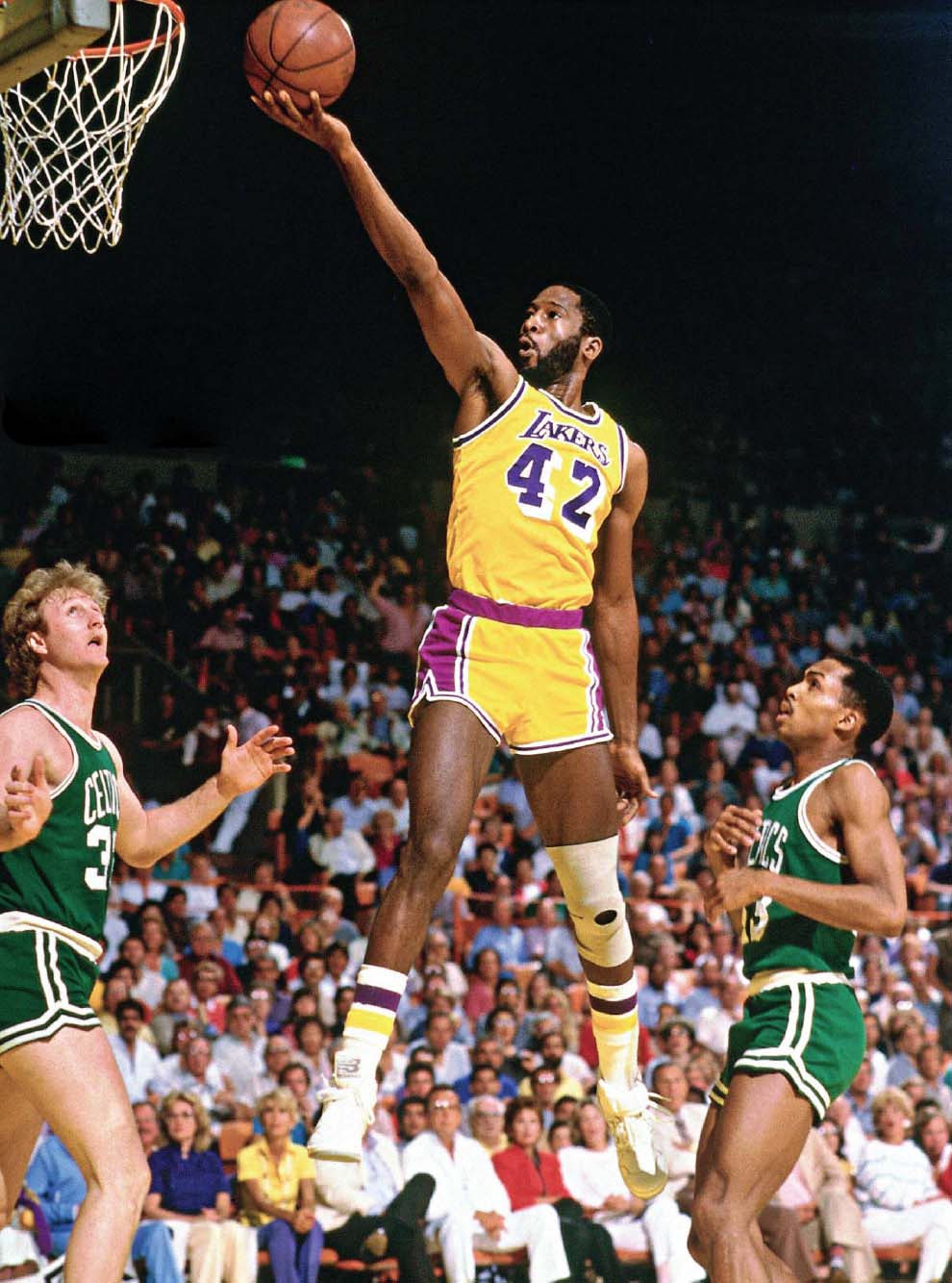 Happy birthday to NBA legend and former MVP James Worthy! 