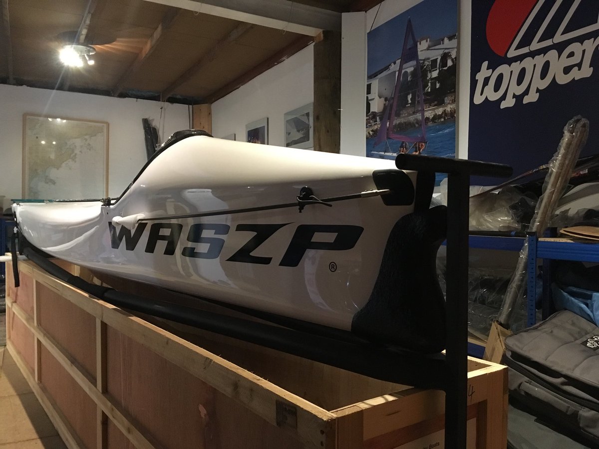 Sailingfastuk's tweet image. After a busy weekend @gbrtopper winter champs and collecting @LaserPerform yesterday it is time to build 2x @thewaszp @waszp_uk @minorcasailing for the @RYA  Dinghy Show #foilingfun #deliveringfastersailors
