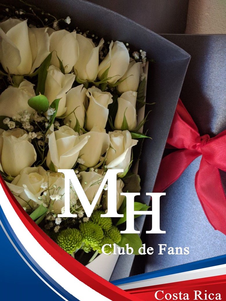 MyriamHNGuatema's tweet photo. Gran Recibimiento a nuestra mas grande Baladista de America, @MyriamHN con una gran alegría en sus labios al ver como Su #FansClub de amigos #AMYRIANADOS en #CostaRica la recibian con hermosos regalos, agradecemos especialmente a nuestra amiga #MariFacas ❤ https://t.co/qAQiQaFeYi