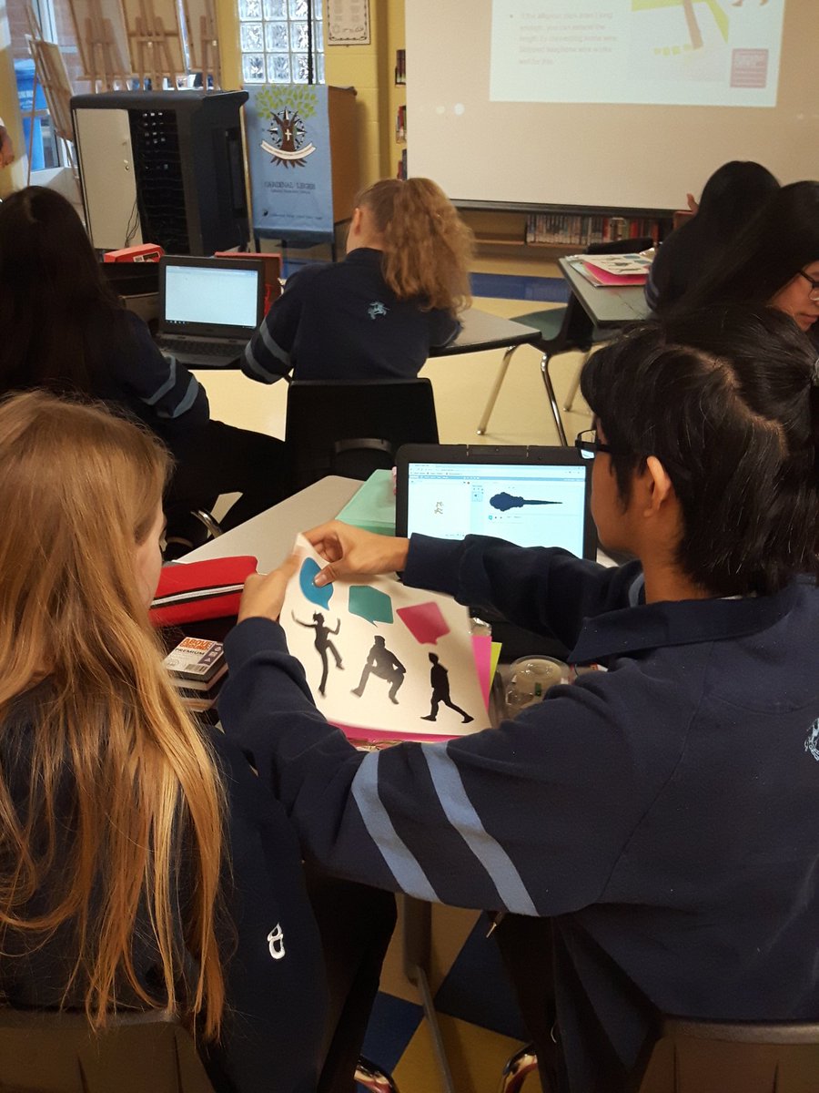 mctavish_h's tweet image. Lancers participate in the third @BramptonLibrary #techworkshop today. Experimenting with &quot;Creative Circuitry&quot; #LancerLearning