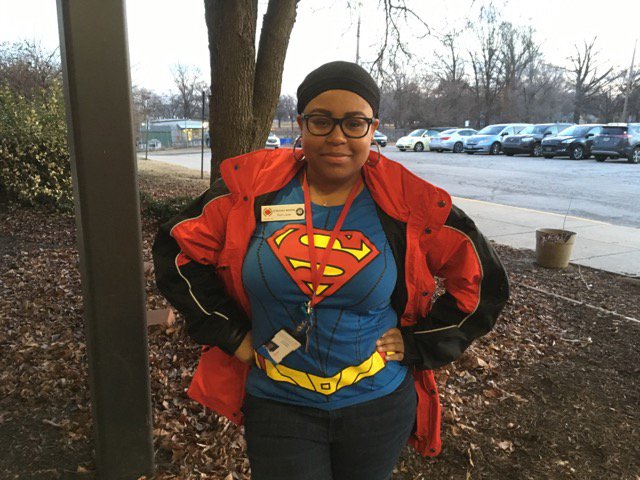 CYKC_EHS's tweet photo. East High #AmeriCorps Super Team Leader @naturally_artis was ready to save the day and #makebetterhappen #NorthWingWeek https://t.co/p7EBBsOpZl