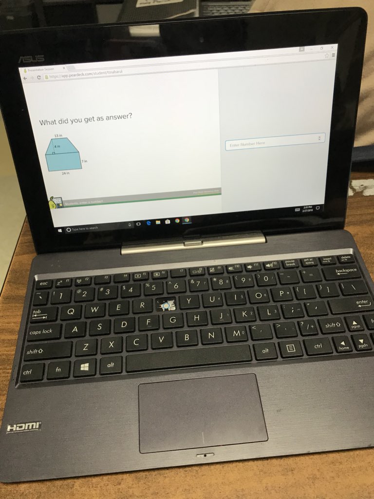ms_haag's tweet photo. We have been using Pear Deck the past two days and oh how the engagement has increased! https://t.co/MkpWrCoKHd