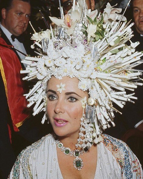 Happy birthday to my fellow Pisces, Dame Elizabeth Taylor 