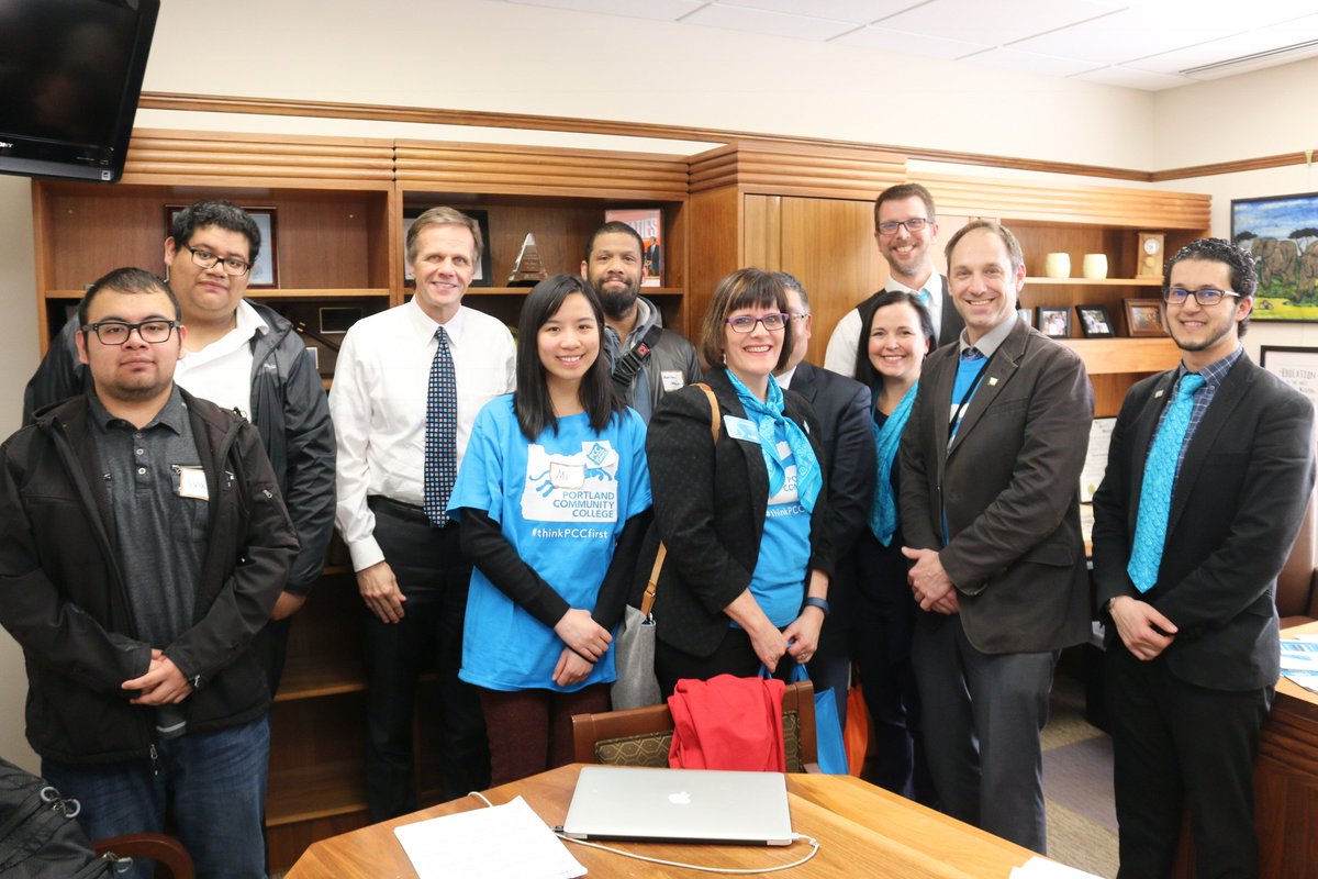 PortlandCC's tweet photo. South Beaverton PCC contingent was able to score a visit with @MarkHassOregon to talk about community college funding, Oregon Promise and Future Connect. He really loved the fortune teller for academic programs and careers we handed out! #PCCDayatCap #orleg https://t.co/I5eCFnE0Pc