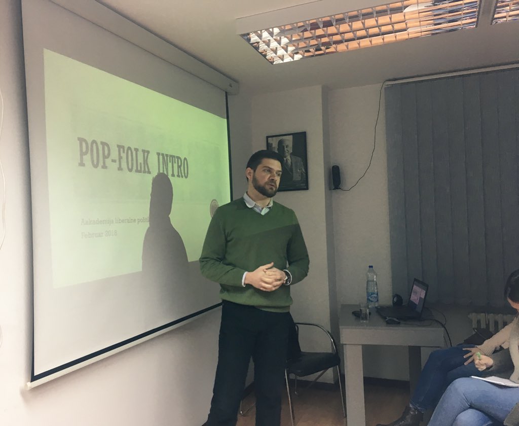 LibekBG's tweet photo. @MilosLibek otvara i drži prvo predavanje na novom kursu u okviru Akademije liberalne politike: Pop folk - Kurs o savremenom populizmu. #ALP7 @LibekBG https://t.co/s131cRQab2