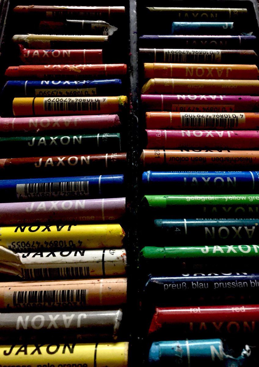 pallav_chander's tweet photo. Late Night Palette. 
#latenight #creativemode #artistlife #art #colours https://t.co/l5HMrNOmEn