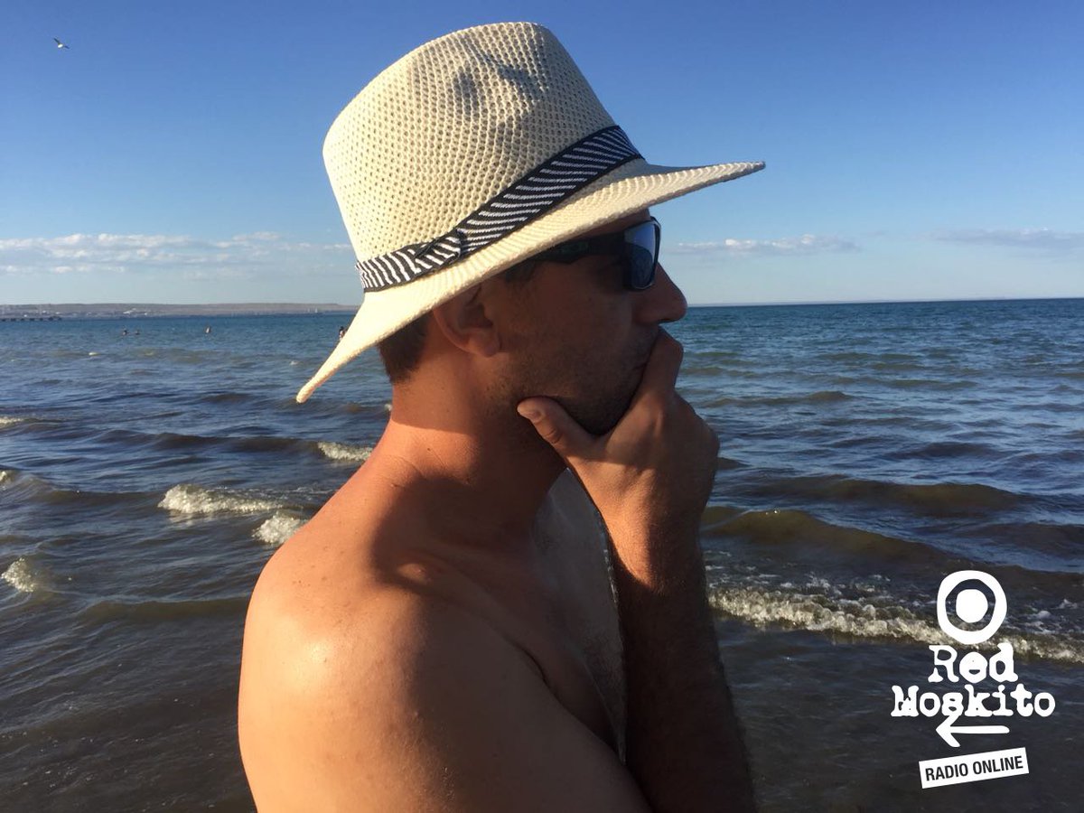 redmoskitoradio's tweet photo. Nueva programación 2018, muy pronto!!
El mar encierra miles de mitos y leyendas.
Realidad? Fantasía?.
Muy pronto este señor te lo va a aclarar.
#redmoskitoradio #programacion2018 https://t.co/n7BbXURKKg