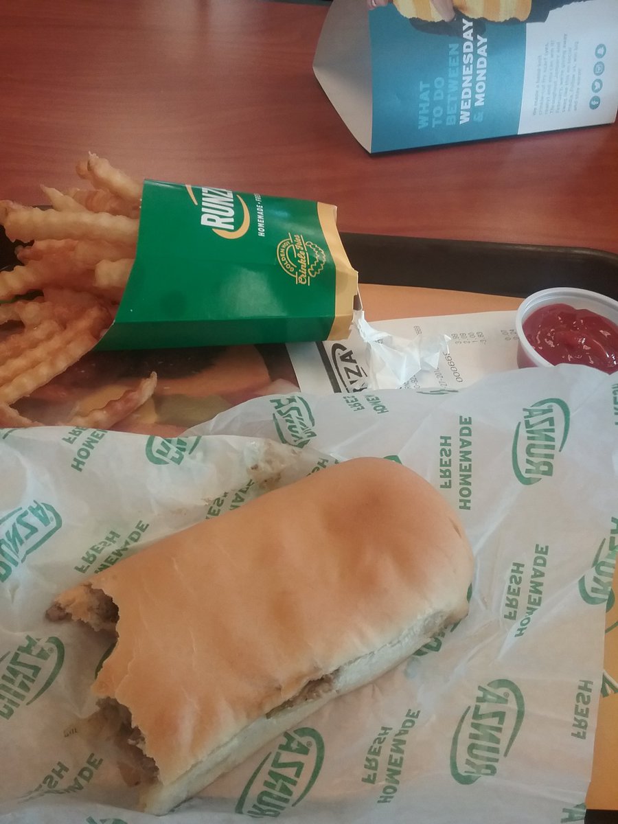 BSchilke's tweet photo. Last #TemperatureTuesday of the year @Runza They always keep this lad fueled on the pitch each week to help the club! ⚽️ #SettingThemUp @Jayspale @OGtbro3 https://t.co/lOl7BJBoUn