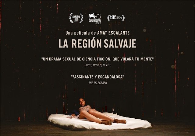 FilmotecaEx's tweet photo. LA REGION SALVAJE de Amat Escalante, hoy a las 20:30 en Cáceres dentro del Ciclo 'Mexico Extremo'
Una mezcla de géneros, entre el drama social, el fantástico y el horror, una alegoría sobre la intolerancia, la homofobia y la violencia de género tan presentes en el Mexico de hoy https://t.co/V9S04Tw83B