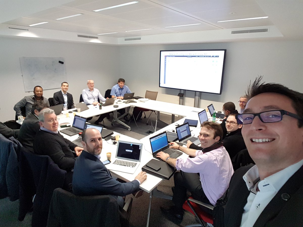 guilhemdemilly's tweet image. Bootcamp Veritas Resiliency Platform @ Paris &quot;Assurer la mobilité de vos workloads dans les environnements Multi-Cloud&quot; 
#TransformYourBiz #MultiCloud #DRaas #CloudMigration #OnPrem + #AWS + #Azure #YourWorkloadsYourChoice