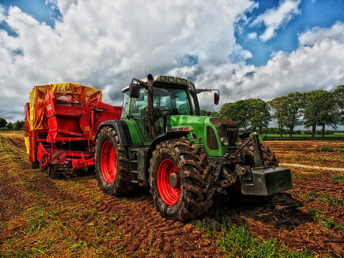 Precision farming market to reach $10bn by 2024 ow.ly/GwmN30iDR2h #precisionfarming #farmingtrends