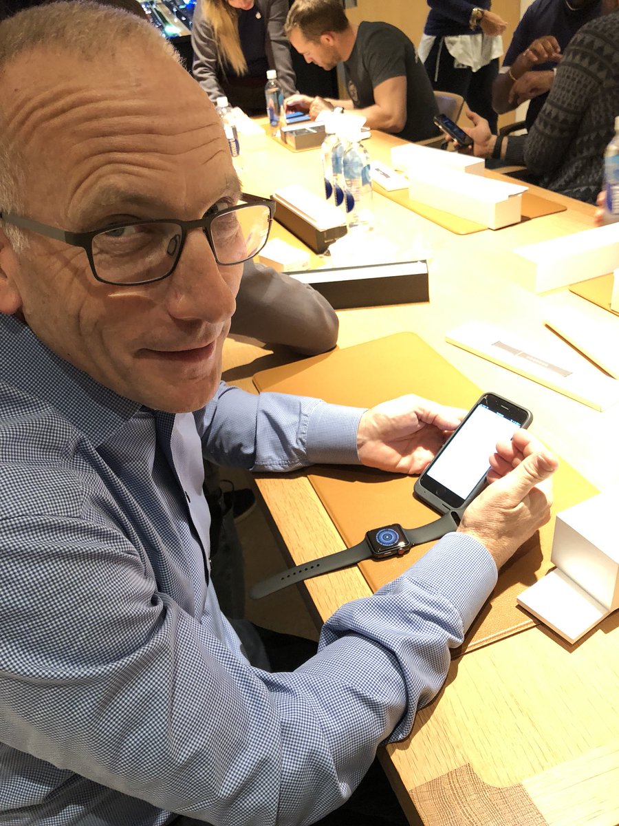 CAFoundation's tweet photo. #AppleAccessibility grateful for the warm welcome and hands on training for our #CelebrateHeartSF athletes- getting active and competitive with #AppleWatchSeries3 https://t.co/FQ9v3aaQvw