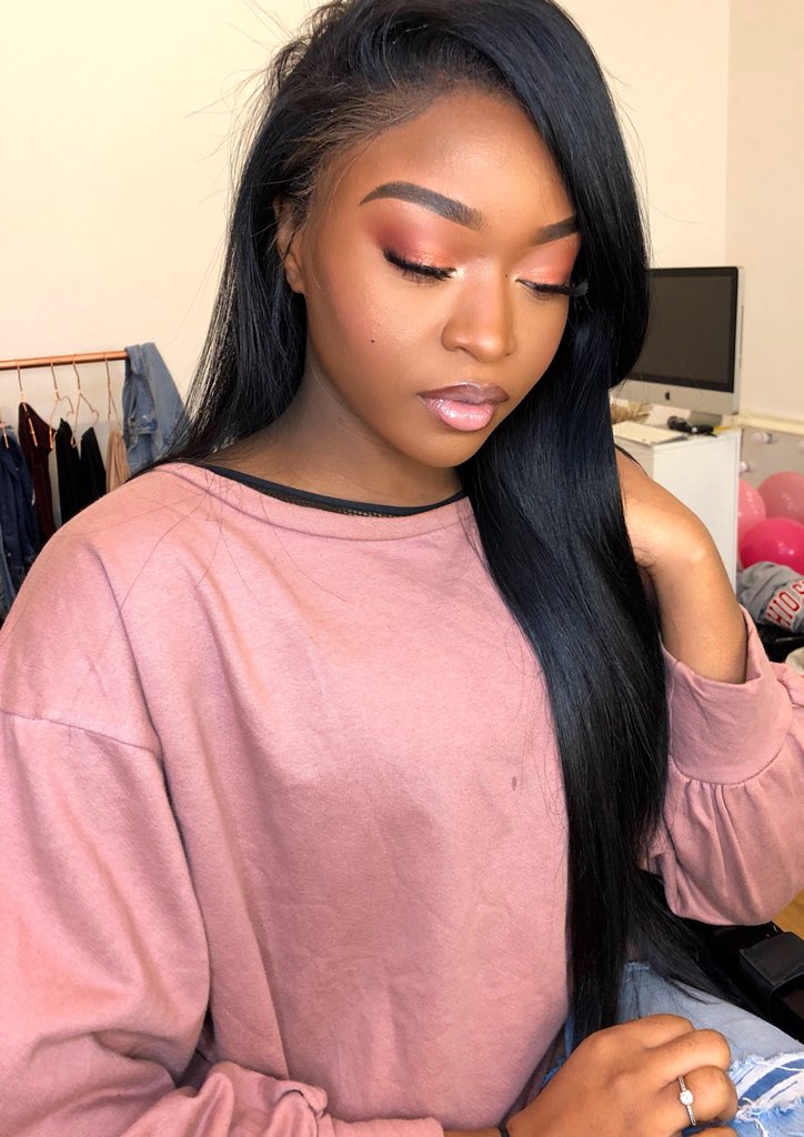 _scmyers's tweet photo. Today's Look 🙋🏾‍♀️✨ https://t.co/7A5XXOOtTt