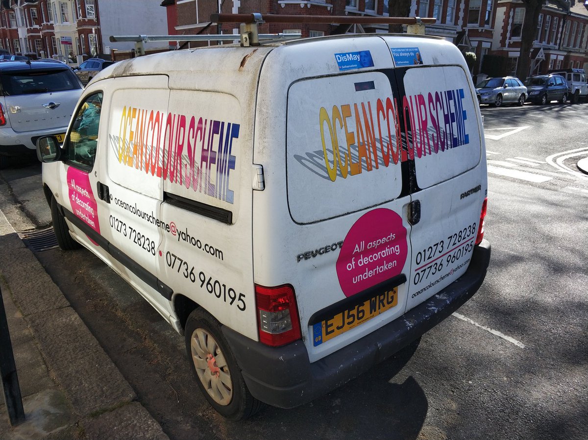 phivk's tweet photo. Professional decorators print word art all over their van
#3dshadow #wordart https://t.co/MHlFgg5Kfa
