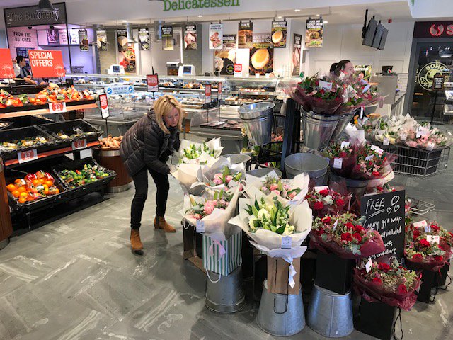scott_annan's tweet photo. #IROF @warnersbudgens launches #TasteClub #ScanandGo @Ubamarket App. #UK #First @cotswolds @ACS_LocalShops @NACSonline @TalkingRetail @ThisIsRN @TheGrocer @BookerWholesale @Mr_M_Baker @BudgensN1 @BelsizeBudgens @htec_ltd @PointFourEPoS @thetimes @BBC @AmazonUK @CStoreMagazine https://t.co/1HpKPBNk0O