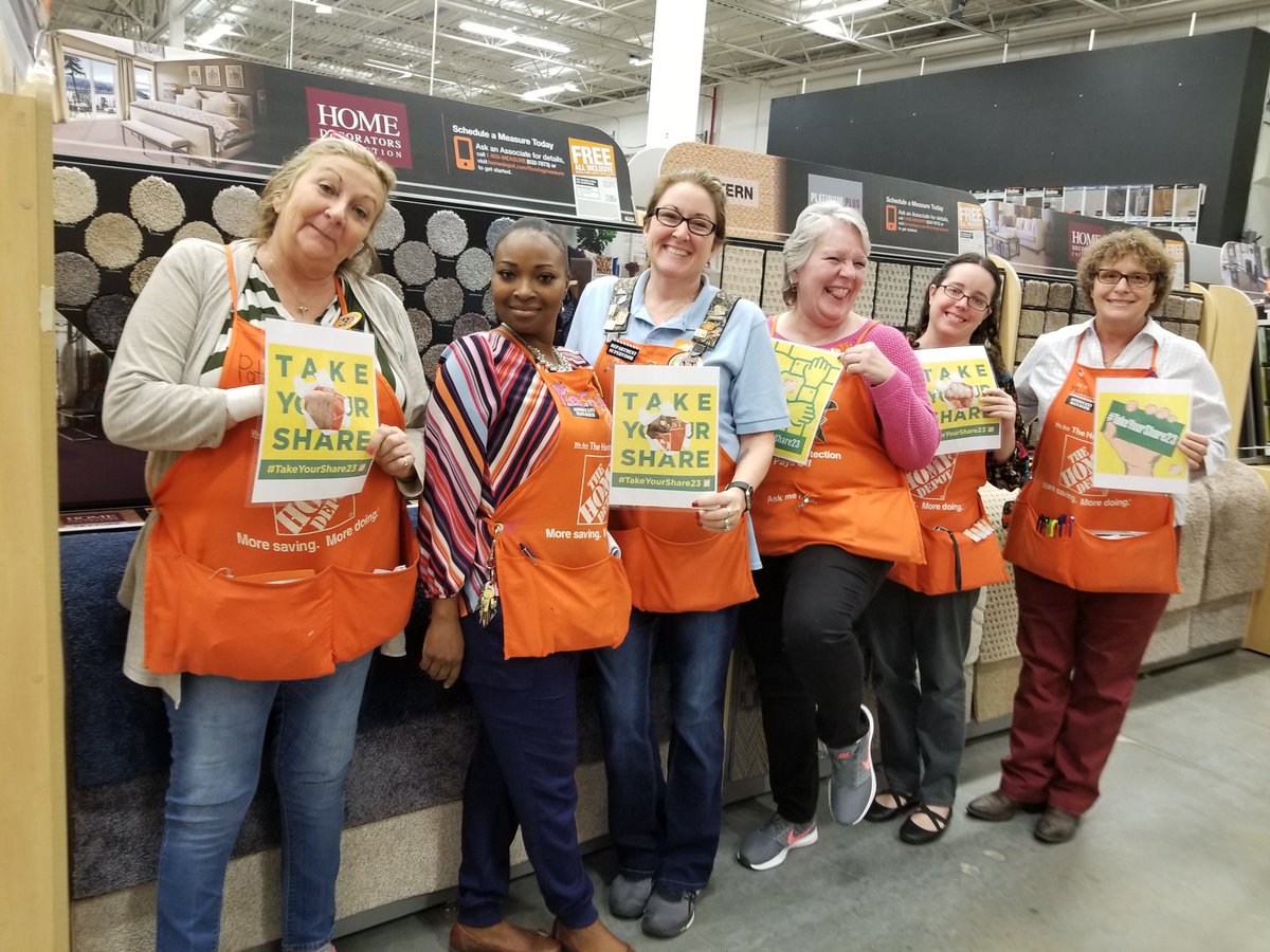 56mcwilliams's tweet photo. The winning team 6921 Crushing the competition @DougBischoffDSM @shandranewman60 @PaTrinkal42 @SE_RSM_Aponte https://t.co/Ar8Z16c6Ok