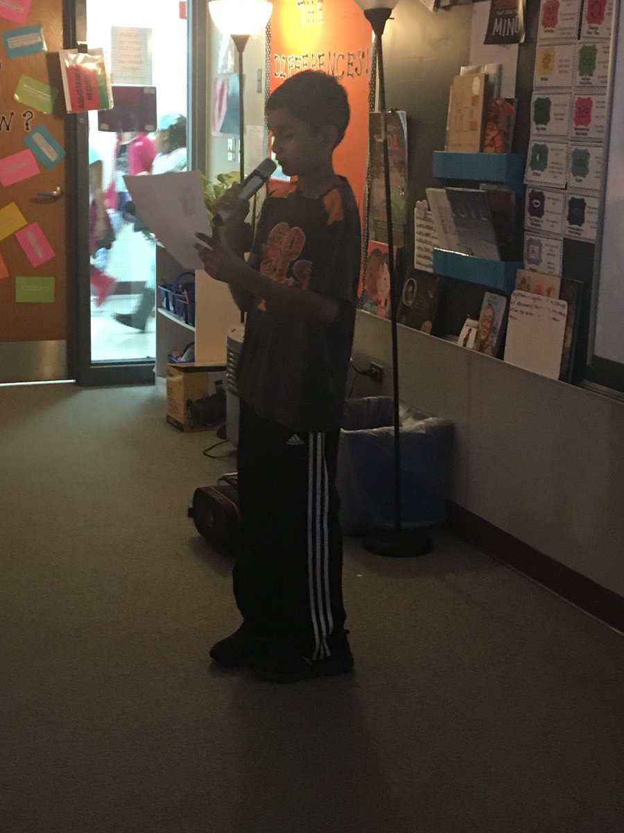 graham204PA's tweet photo. What fun! Some very expressive snd creative students during our Ode Tasting!#codyscocoafun #canwekeeptheroomlikethis https://t.co/v2sqEYS5zK