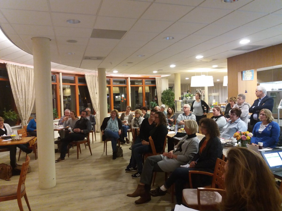 Vanavond de volgende bijeenkomst met bewoners en professionals in wijk Oosterwijk. Samen werken aan een integrale aanpak zodat senioren hier prettig blijven wonen.